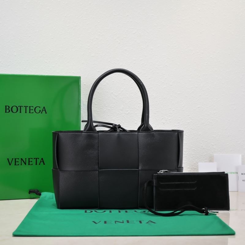 Bottega Veneta Shopping Bags - Click Image to Close